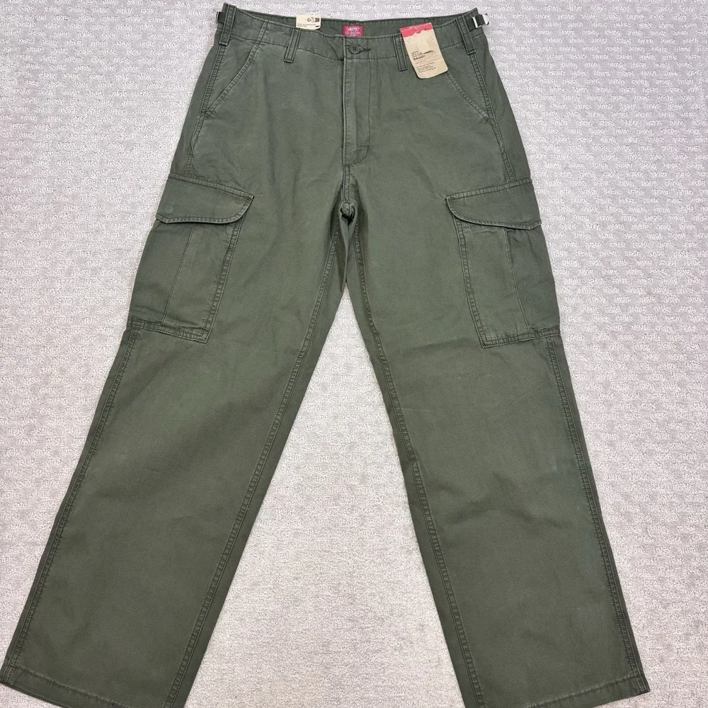 Levis Jeans XX Cargo Baggy Pants Midrise Baggy Green Slightly Tapered Leg 32X32